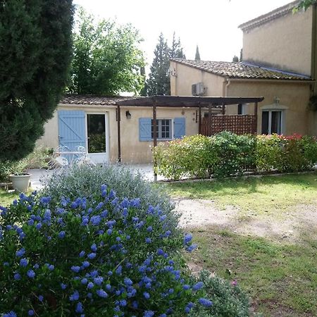 Villa La Petite Seigneurette à Villeneuve-lès-Avignon Extérieur photo