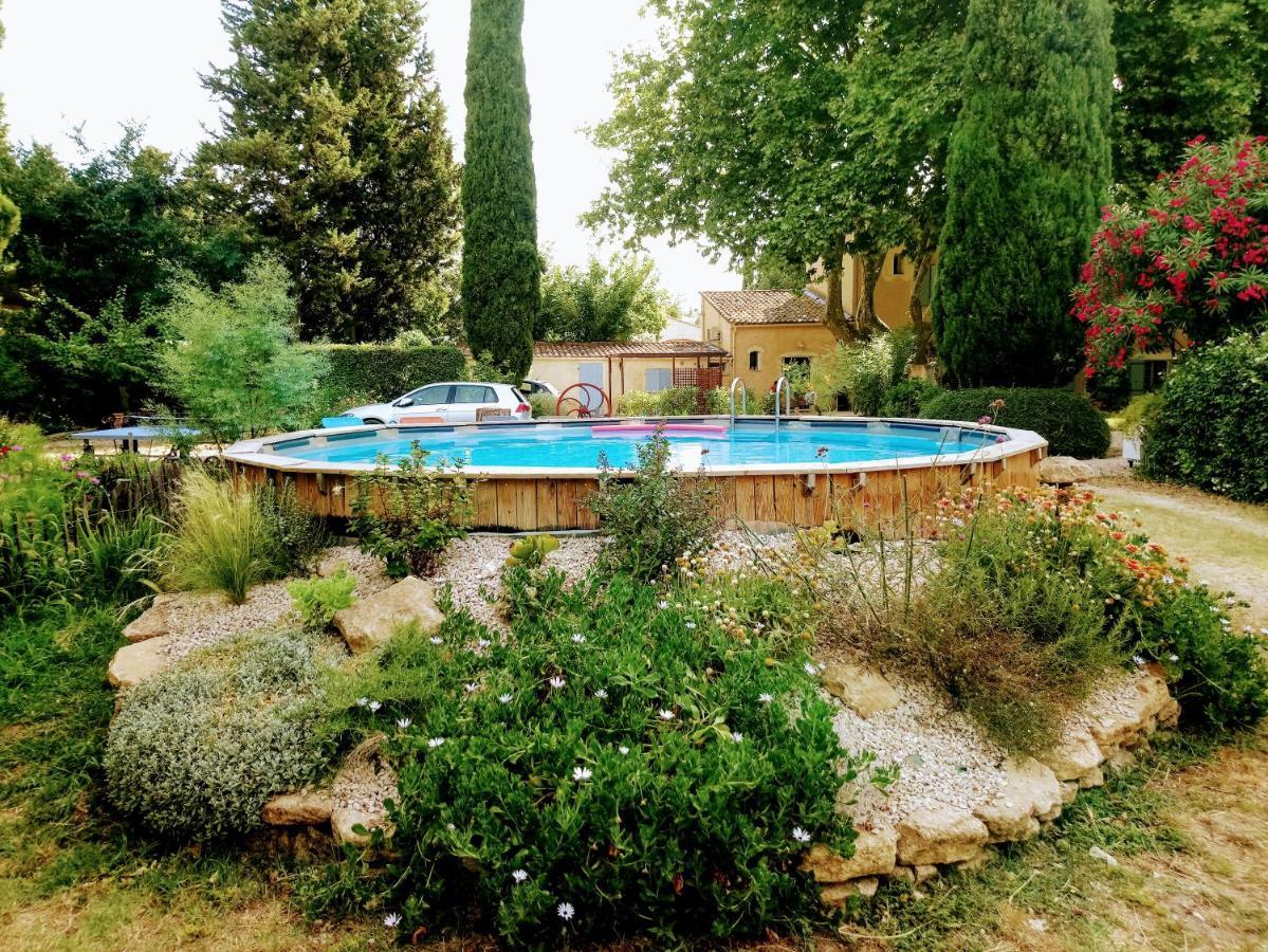Villa La Petite Seigneurette à Villeneuve-lès-Avignon Extérieur photo