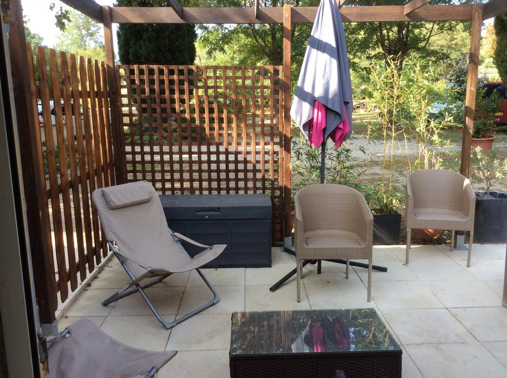 Villa La Petite Seigneurette à Villeneuve-lès-Avignon Extérieur photo